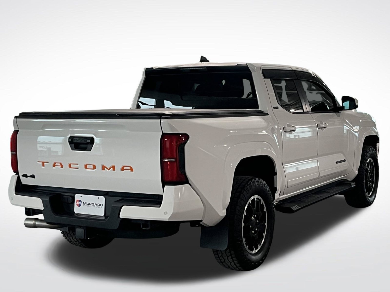 Used 2024 Toyota Tacoma SR5 AWD/4WD image 11