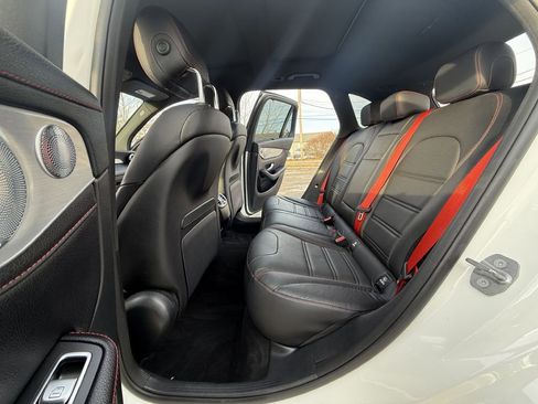 Used 2018 Mercedes-Benz GLC 43 AMG AMG GLC 43 image 21