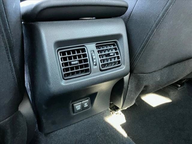 Used 2025 Toyota Camry LE FWD image 17