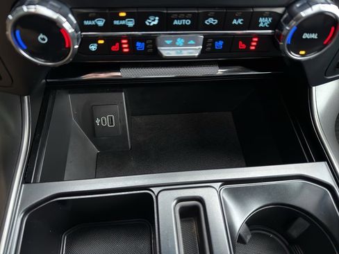 Certified 2025 Ford F150 Lariat image 27