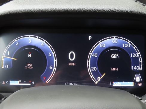 Certified 2024 Jeep Grand Cherokee Altitude image 22