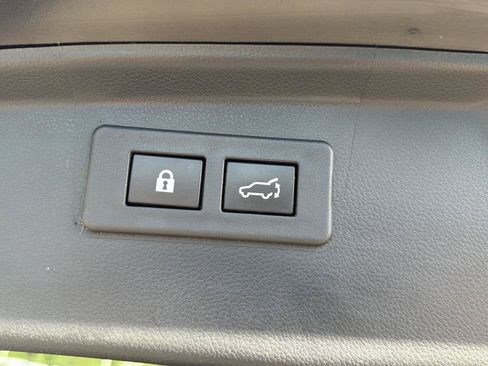 Used 2022 Subaru Outback Wilderness AWD/4WD image 35