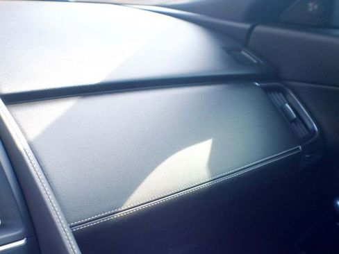 Used 2018 Jaguar E-PACE R-Dynamic S image 49