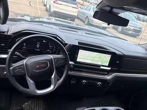 Used 2023 GMC Sierra 1500 Elevation AWD/4WD image 6