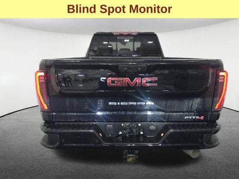 Used 2024 GMC Sierra 3500 AT4 w/ AT4 Premium Plus Package image 7