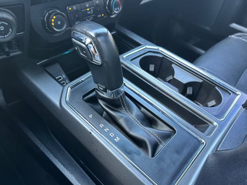 Used 2019 Ford F150 XLT w/ Equipment Group 302A Luxury AWD/4WD image 21