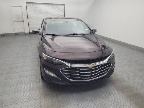 Used 2021 Chevrolet Malibu LT FWD image 14