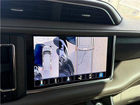 Used 2021 GMC Yukon Denali w/ Denali Premium Package AWD/4WD image 66