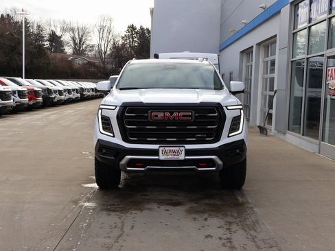 New 2025 GMC Yukon AT4 Ultimate image 5