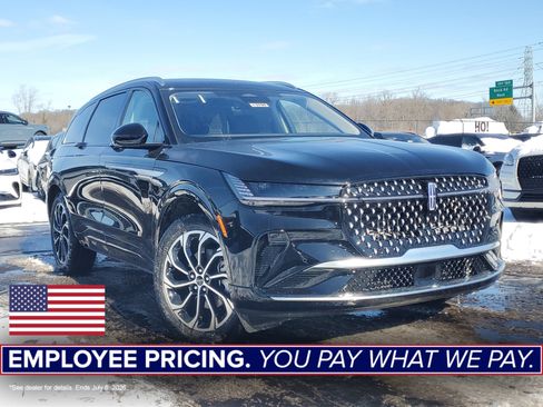 New 2026 Lincoln Nautilus Reserve AWD/4WD image 1