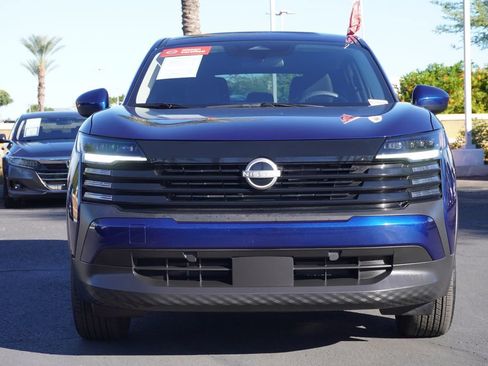 Certified 2025 Nissan Kicks SV image 5