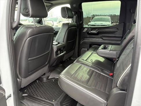 Certified 2024 GMC Sierra 1500 AT4X image 9