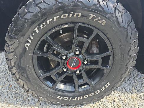Certified 2019 Toyota Tundra TRD Pro AWD/4WD image 10