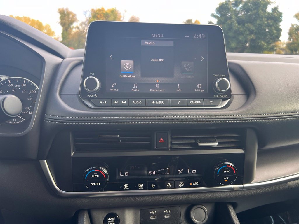 Certified 2025 Nissan Rogue SV AWD/4WD image 27