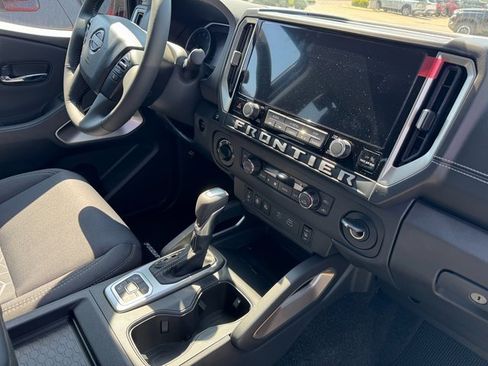 New 2026 Nissan Frontier SV w/ SV Convenience Package image 7