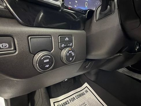 Used 2024 Chevrolet Silverado 1500 LT RWD image 21