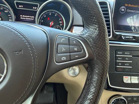 Used 2019 Mercedes-Benz GLS 450 4MATIC w/ Premium 1 Package image 25