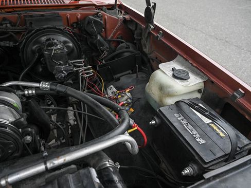 Used 1987 Chevrolet C/K Truck 2500 RWD image 24