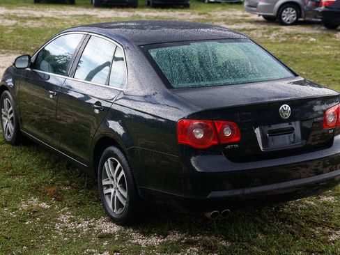 Used 2006 Volkswagen Jetta 2.5 FWD image 5