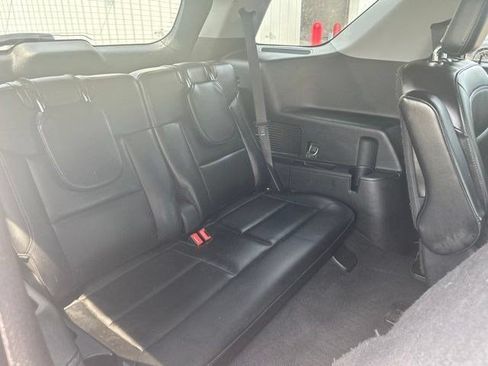 Used 2021 Ford Explorer XLT w/ Equipment Group 202A AWD/4WD image 38