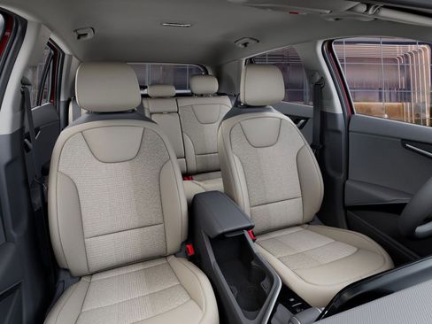 New 2025 Kia Niro EX image 15