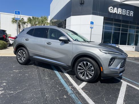 New 2025 Buick Envision Preferred image 83