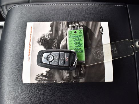 Used 2022 Ford F250 Lariat w/ Lariat Ultimate Package image 19