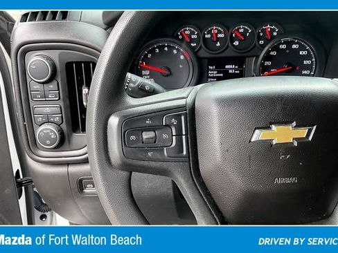 Used 2023 Chevrolet Silverado 1500 Custom AWD/4WD image 10