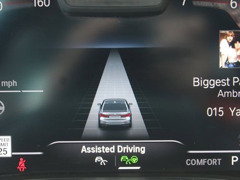 Used 2020 BMW 750i xDrive 750i xDrive image 39