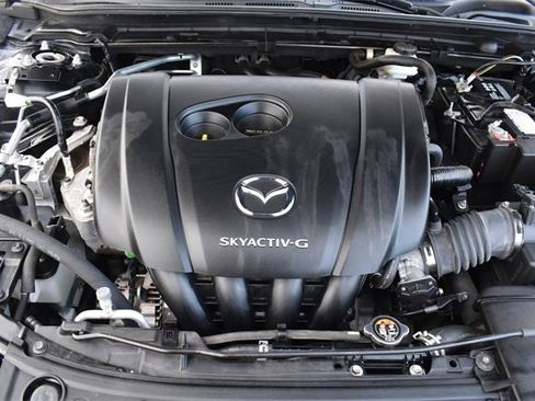 Used 2021 MAZDA MAZDA3 s image 31