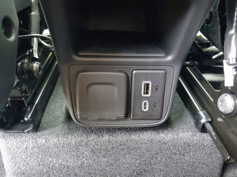 New 2026 Chevrolet TrailBlazer LT w/ Convenience Package FWD image 14