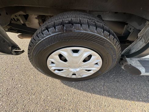 Used 2017 Ford Transit 250 130 Low Roof w/ Exterior Upgrade Package image 28