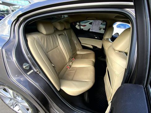 Used 2013 Acura ILX w/ Premium Package image 18