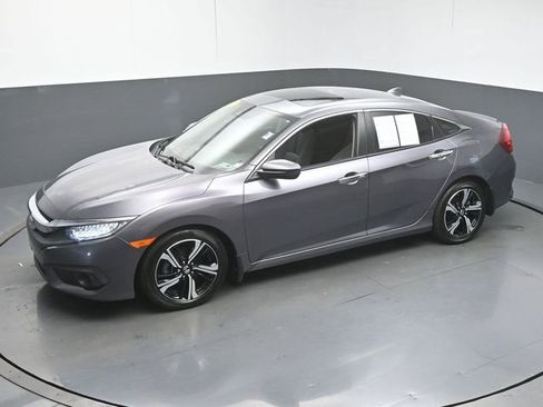 Used 2017 Honda Civic Touring image 42