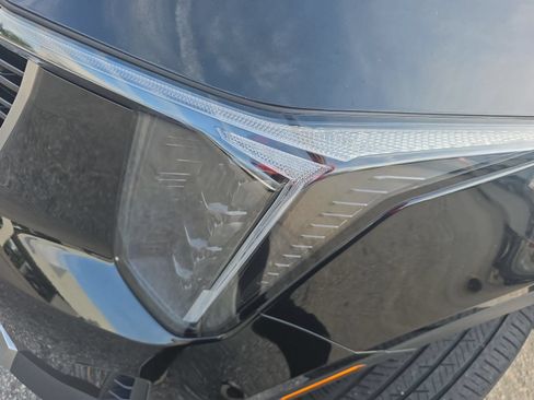 Used 2025 Kia Sorento S w/ Panoramic Sunroof Package FWD image 30