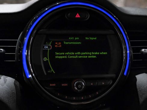 Used 2017 MINI Cooper 2-Door Hardtop FWD image 24