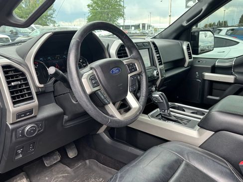 Used 2020 Ford F150 Lariat w/ Equipment Group 502A Luxury AWD/4WD image 8