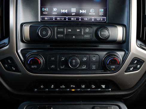 Used 2018 GMC Sierra 2500 Denali w/ Duramax Plus Package image 37