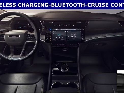 New 2026 Jeep Grand Cherokee L Limited AWD/4WD image 7
