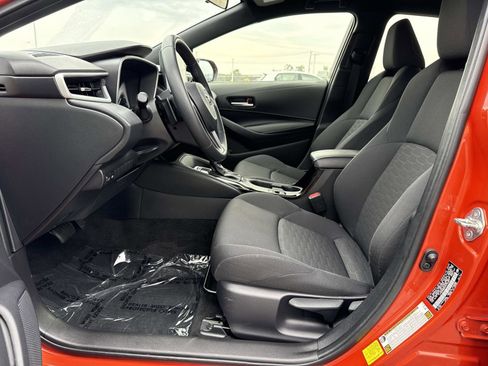 Used 2023 Toyota Corolla SE w/ SE Premium Package image 23