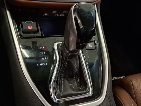 Used 2021 Subaru Outback Touring XT image 17