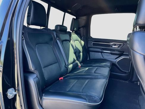 Used 2019 RAM 1500 Laramie AWD/4WD image 32