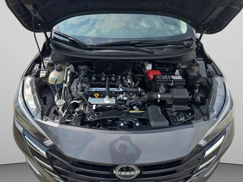 Used 2025 Nissan Versa SV FWD image 36