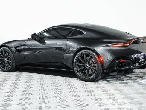 Used 2020 Aston Martin V8 Vantage Coupe image 20