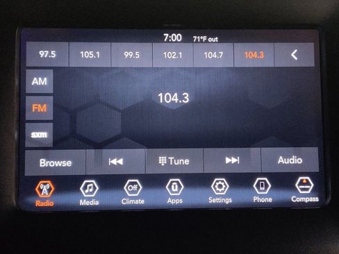 Used 2020 Jeep Cherokee Latitude image 25