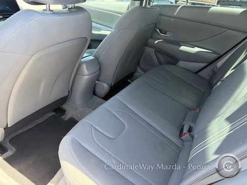 Used 2023 Hyundai Elantra SEL w/ Convenience Package FWD image 26