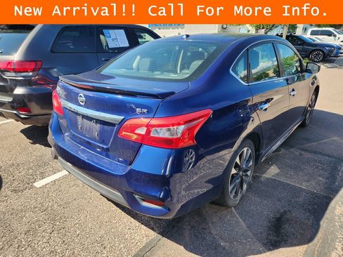Used 2016 Nissan Sentra SR w/ SR Premium Package FWD image 9