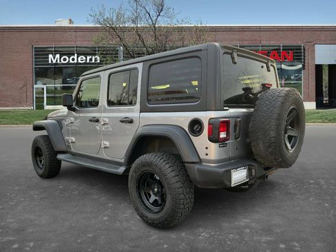 Used 2018 Jeep Wrangler Unlimited Sport S image 2