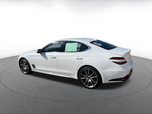 Used 2025 Genesis G70 2.5T image 11