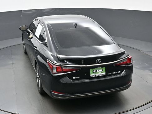 Used 2021 Lexus ES 250 F Sport w/ Accessory Package 2 AWD/4WD image 43